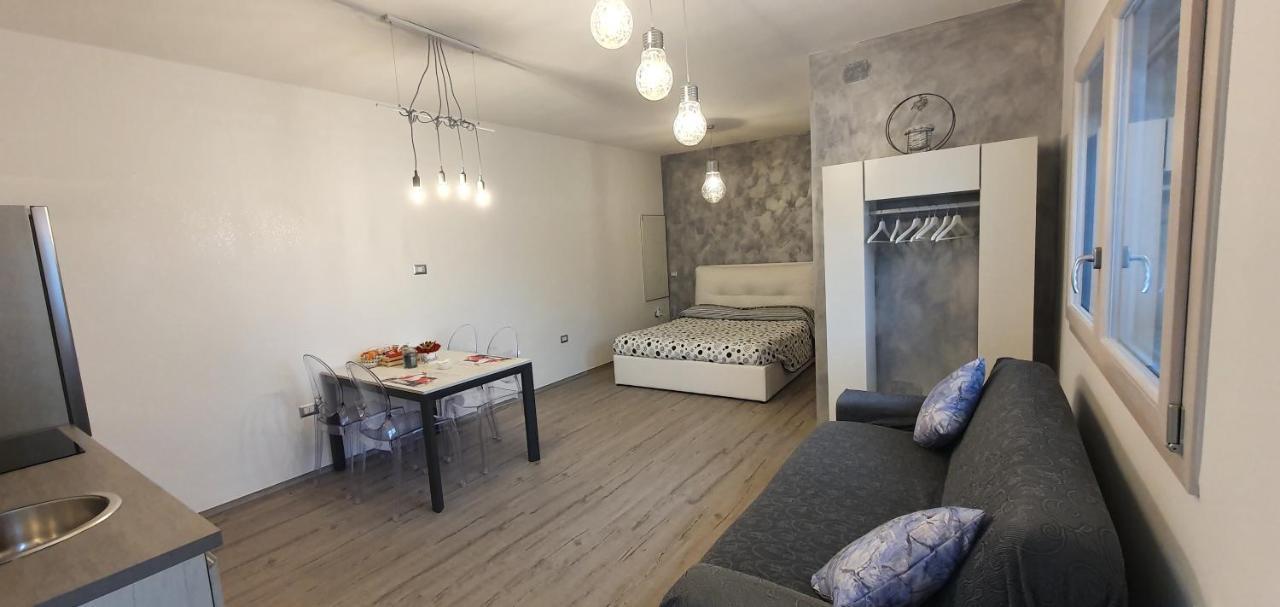 La Casetta Tra Sassi E Ulivi B&B マテーラ エクステリア 写真